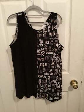 Joseph Ribkoff Size 14 Alphabet Print Sleeveless Tank Top